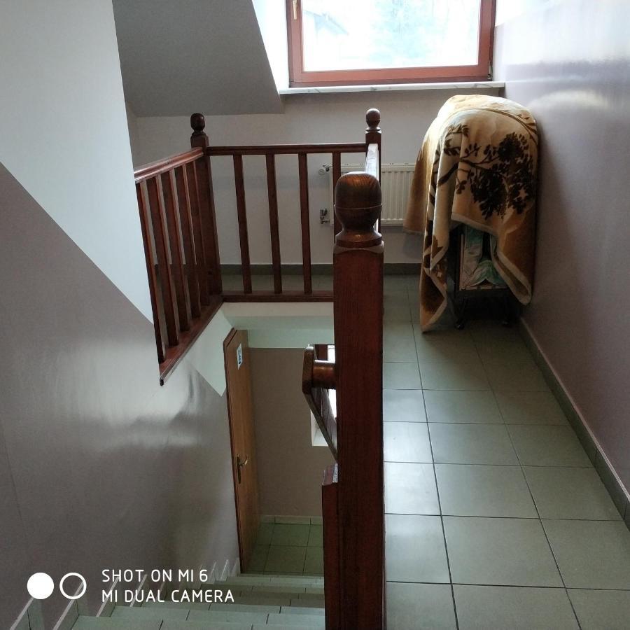 Pokoje Goscinne Sonia Tuszyn Exterior foto